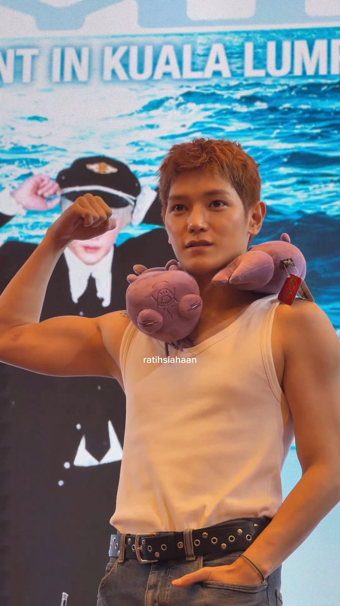 taeyongpictures's tweet photo. 💪🏻😏 https://t.co/ooApPWufwm