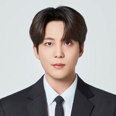 N01LIKEMII's tweet photo. #NewProfilePic and now for my usual business  #probation https://t.co/dZxKDNKIrn
