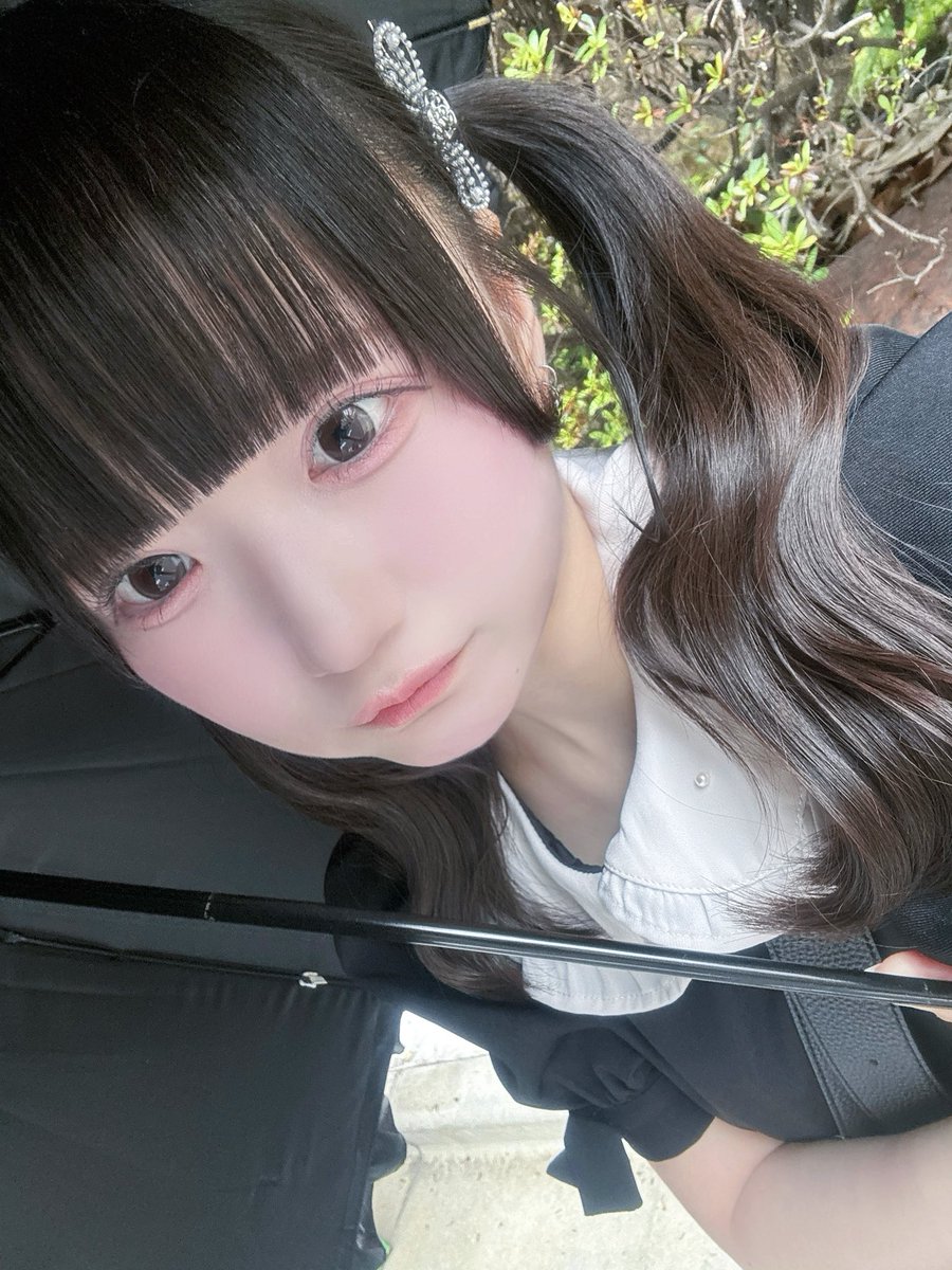 MEKIฅ^•ω•^ฅ HMTlUbObUAE64PD.jpg