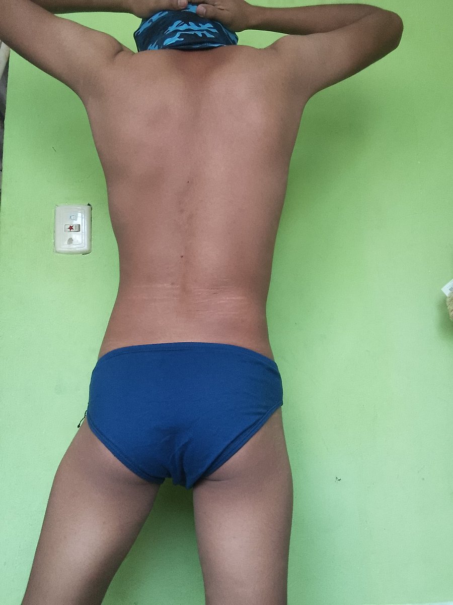 pecador205's tweet photo. 3 par de calzones 🩲 recuerden que aún quedan 3 pares más para modelar, hasta ahora que tal pecadores 😈 se la han jalado o están guardando su leche 😋, los leo hermosos 😘
Denme su opinión como me veo con estos calzones 🩲🩲 
#gay #seguidores #likes #señores #machos #alfas https://t.co/MY1PNRoRAu