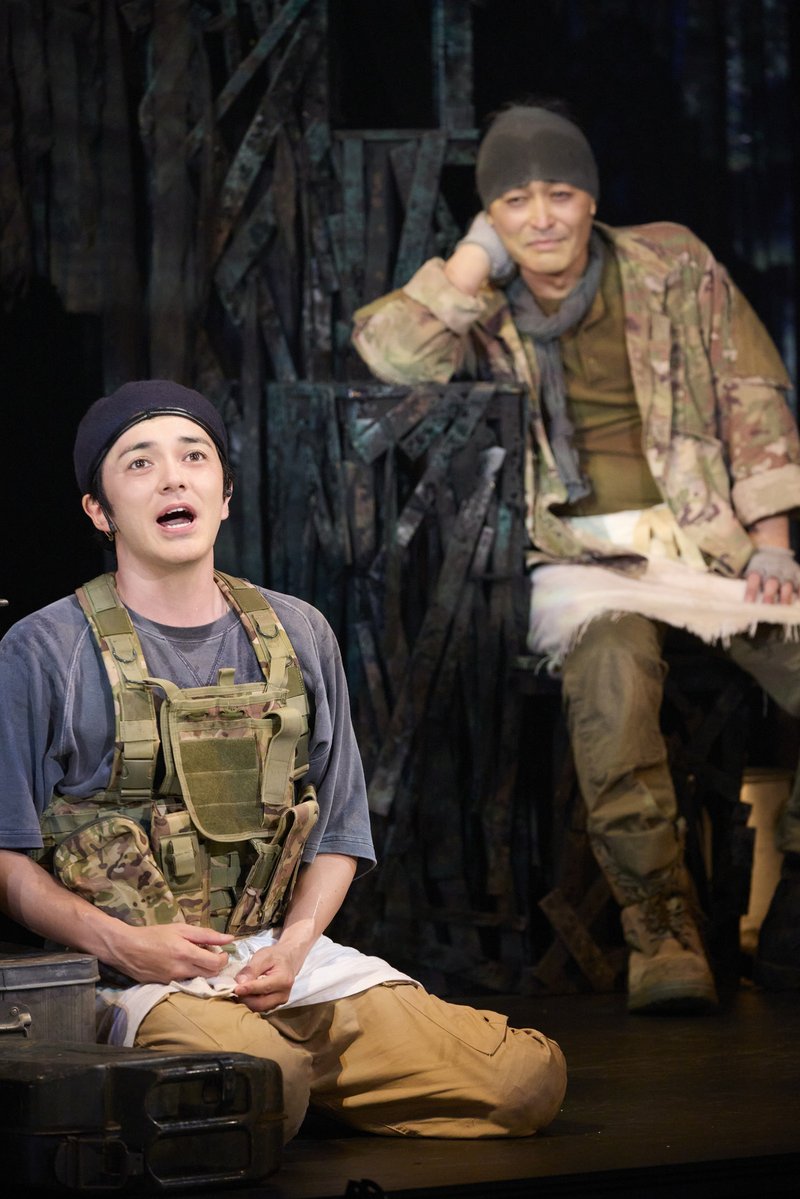 theatergirl_jp's tweet photo. 【開幕レポート】

安田顕企画・プロデュース 
舞台「死の笛」開幕！

#安田顕、#林遣都 による幻の公演が再演✨
ゲネプロレポートと舞台写真をお届け📷

▼記事はこちら
https://t.co/NjjfufCLsy

#死の笛 https://t.co/t4iTw5LykB