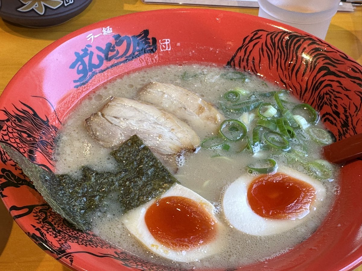 lovelog's tweet photo. 久し振りにラーメン欲を満たした https://t.co/J5FCl4GhUI