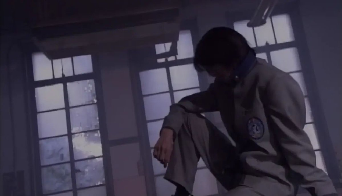 VoceSabiaAnime's tweet photo. 📌 Netflix vai produzir uma Série LIVE-ACTION de Persona, mas você sabia que essa não será o primeiro live-action de um game da Atlus?

Em 1997, foi ao ar a série Shin Megami Tensei Devil Summoner, baseado no jogo de mesmo nome, e adivinha quem apareceu no FINAL como um VILÃO? O protagonista de Persona 1 (alguns acreditam que não é ele mas um aluno aleatório da mesma escola, mas existem fortes sinais de que é ele mesmo). 

Saiba mais sobre essa série e a relação com Persona 1 👉 https://t.co/XWoV56yOD0