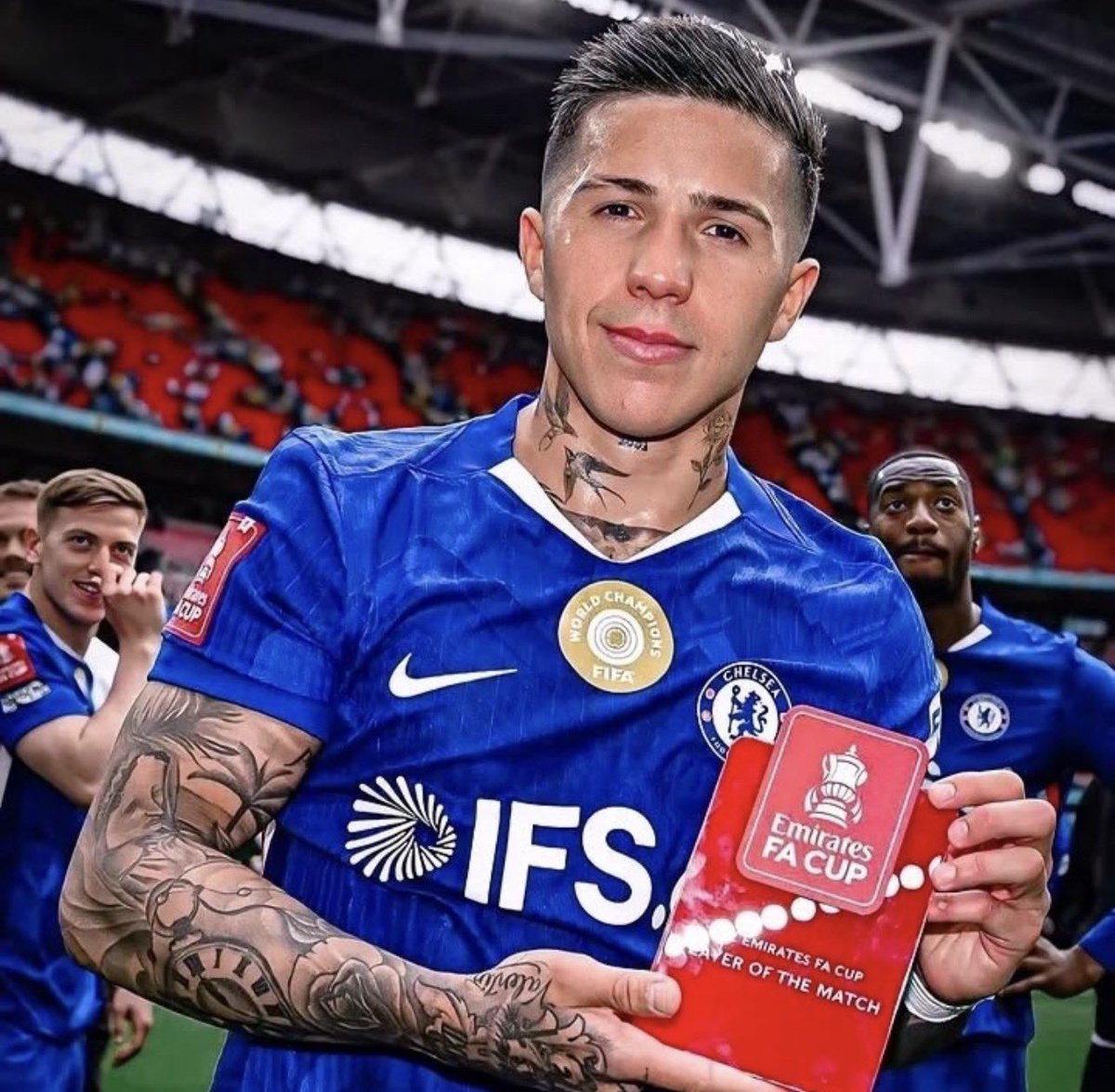 daniel_gbubemi's tweet photo. 🚨 𝗢𝗙𝗙𝗜𝗖𝗜𝗔𝗟: Statement from Real Madrid on Enzo Fernandez:

"In light of the reports and statements that have appeared in recent days regarding Real Madrid C.F.'s alleged interest in the player Enzo Fernández, the club wishes to state that it has not made any efforts https://t.co/eBKE8aTHxY