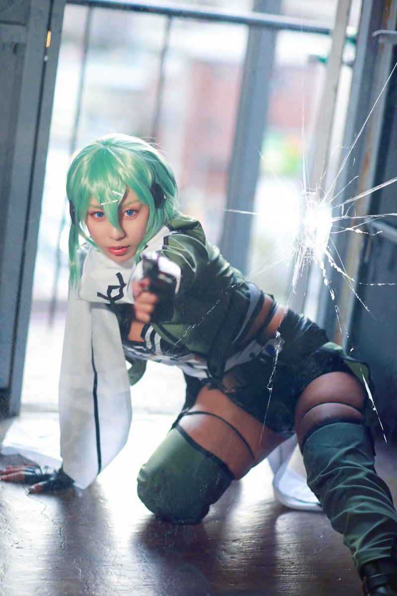 menhitooo24's tweet photo. #同じキャラですが異なる装備の姿を晒す見た人もやる

cosソードアートオンライン

←SAO GGO                  
🔫シノン🔫
　　　　　　　　　　　　　SAO ALO→
　　　　　　　　　🏹ケットシーシノン🏹
#SAO 
#cosplayㅤㅤㅤㅤㅤ https://t.co/bMFPECtsxn