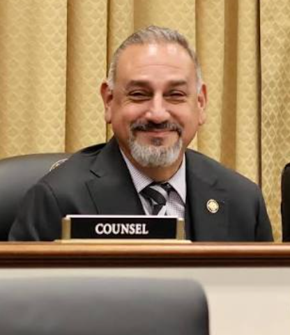 BeatTheInsider's tweet photo. Rep. Cisneros just disclosed +$2,000,000 worth of trade volume.

His investments are diverse, but multiple big tech and semiconductor names:

Bought:
$AMD $AAPL $MCHP 

Sold:
$AVGO $MU $MSFT $SMTC 

Large money rotation disclosure. https://t.co/6fIC5o7xKg