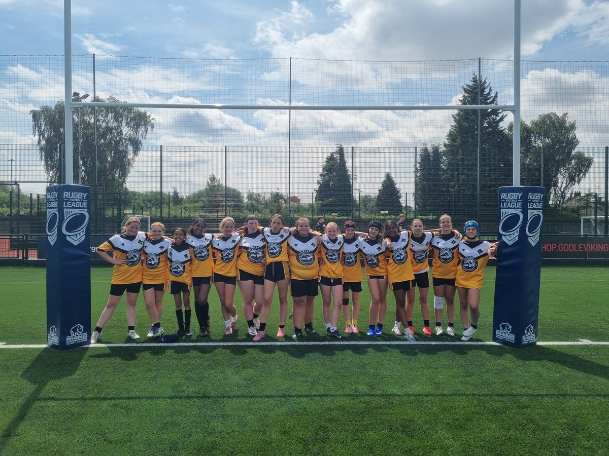 CastlefordPE's tweet photo. Huge thanks to Industry13SF  https://t.co/w3moWL0NNY for sponsoring our Year 7 girls rugby team! 🏆 They are looking the part and bringing that peak fitness energy to the National Cup Final. We appreciate your amazing support! #rugbyleaguefamily https://t.co/MCge6RFTtr