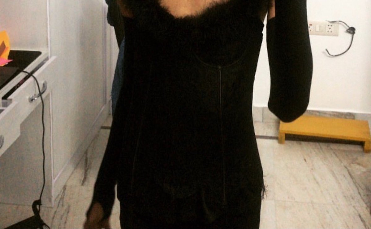 heatherdelraye's tweet photo. zoom for small boobies 

indianfindom gothdom paypig cashcow https://t.co/4ktIx2PmXN