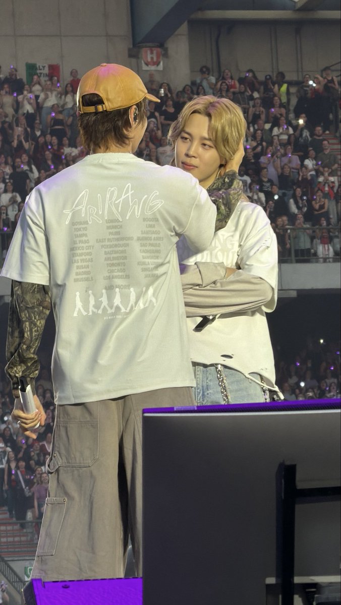 Anathv_jk's tweet photo. Chicos que no puedo, esto es muy bonito😭 te amo #hopemin #jihope https://t.co/Z01RSVsbRf