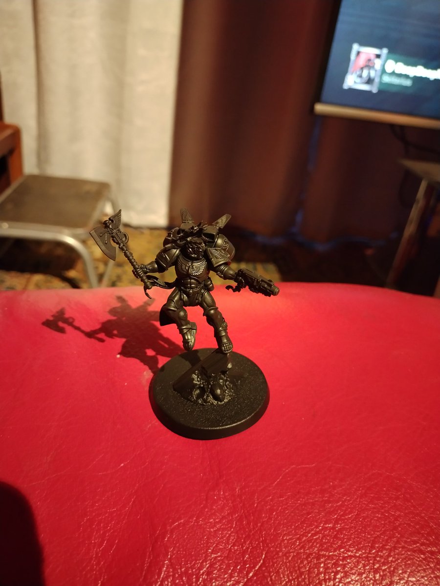 ArturonFFXIV's tweet photo. @spaceshark23 Basecoated Dante, gotta pick up a decent light silver for highlighting, my runefang steel dried up https://t.co/ArYl22KqWp
