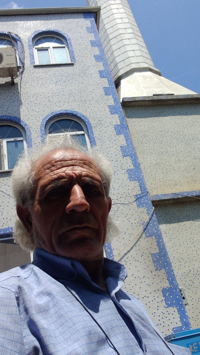 EmekliVeOfkeli3's tweet photo. @cenginyurt52 Emeklinin cuma duası
Abo düşsün diye 2008 de kanun tasarısını hazırlayanlar
onaylayanlar
kabul edenler
Seyyanen
Zam
İntibak vermeyenler
Enflasyon farkına zam diyenler
TÜİK ve buna sebep olanlar
...
Yaşattıkları acıları
sevdikleriyle sonsuza dek yaşasınlar🙏 
#EmeklilereTüikZulmü https://t.co/h46y9lUuaU