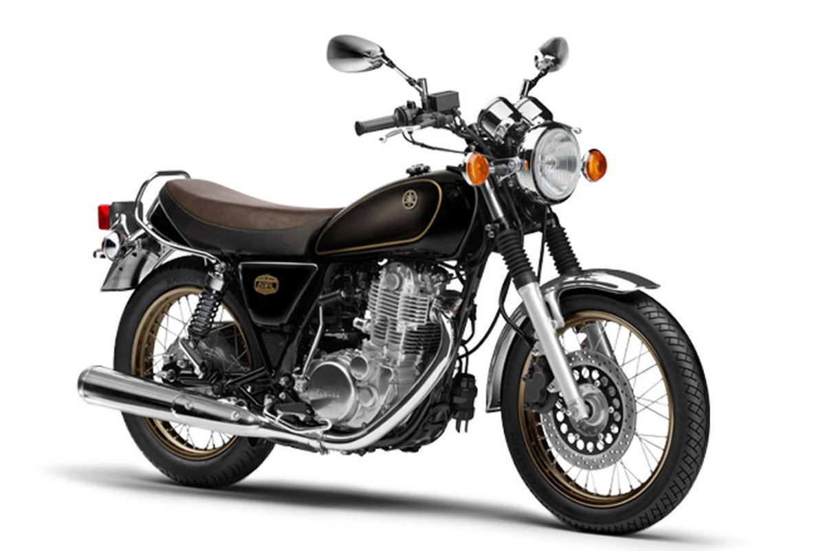 motospo_'s tweet photo. 生産終了してなかったの?! ヤマハSR400に「ファイナル リミテッドエディション」が登場！ 限定700台のシン・最終モデル【海外】
https://t.co/0EOANUr4LZ

ヤマハは3月末、タイで「SR400」の最終限定モデルを発表した。昨年登場のファイナルエディションに続く「ファイナルリミテッドエディション」と名付けられ、これが本当の世界で最後の700台ということになる。