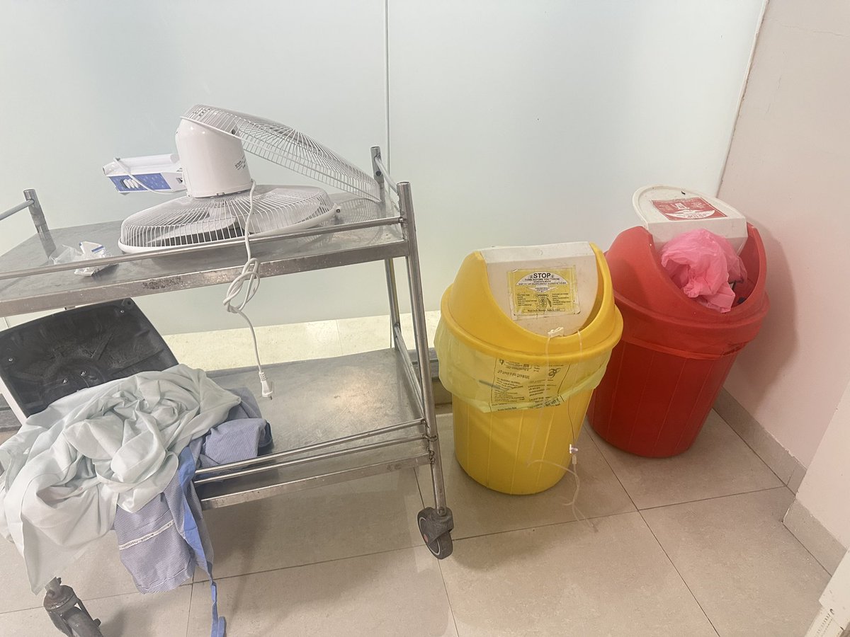 jmakol's tweet photo. The most pathetic hospital is @fortis_hospital specially @fortis_hospital Mohali. Other things apart you can see the condition of their room below where patient is kept for recovery after OT procedure... mould &amp; waste  waiting to receive sensitive patients post their surgery https://t.co/b6PvjKO3vU