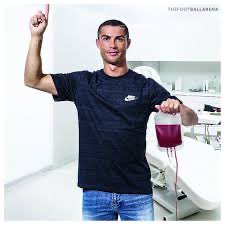 UrbanSigma89's tweet photo. @WHOOP @Cristiano The self-proclaimed GOAT and originally Red Devils player… https://t.co/uZloG1di0c