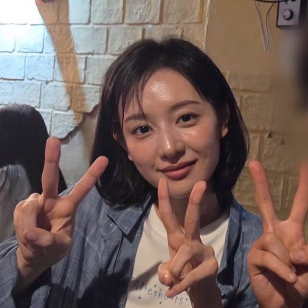 __lilleona's tweet photo. Jiwonieeeeee 🤭 https://t.co/d2xHF9WUL2