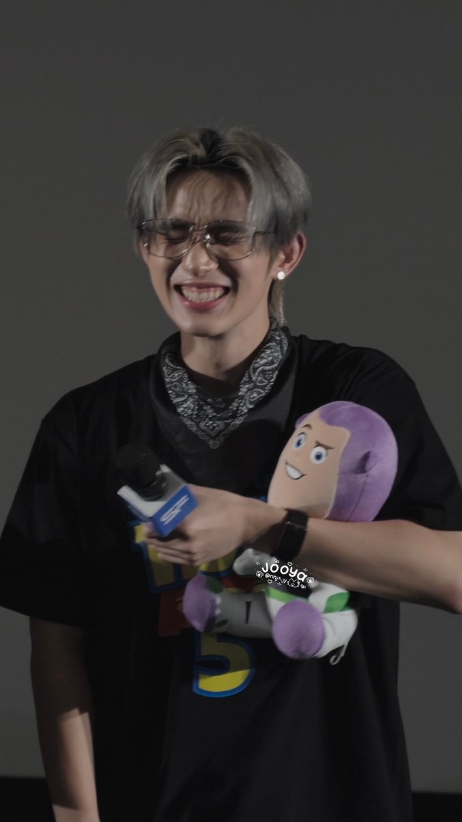 nnjt_jy's tweet photo. กลั้นสุดชีวิต อย่าๆๆๆๆๆๆๆ

TOYSTORY5 LYKYOU AND BRO 
#SFxHongTuiLegoLykyou
#hongshihoshi #LYKN https://t.co/INOJChFcIS
