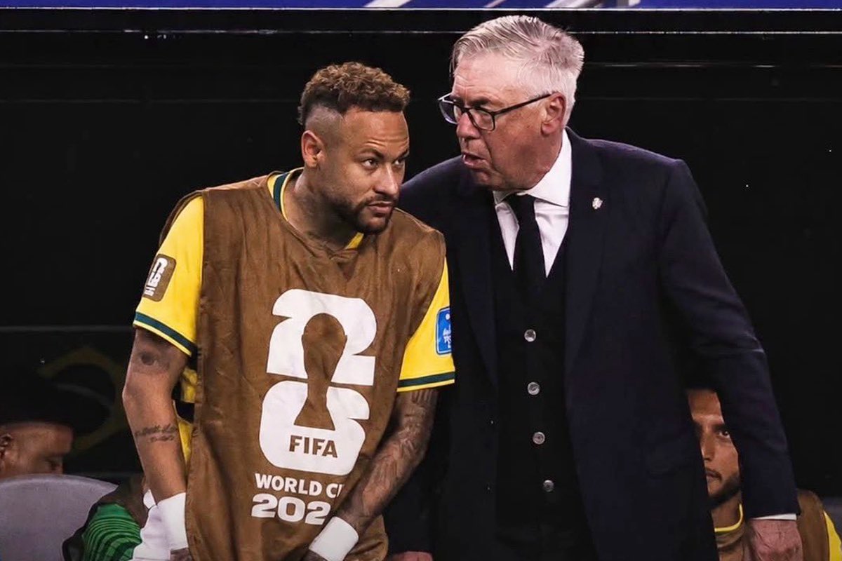 GingaBonitoHub's tweet photo. 🎙️CARLO ANCELOTTI:

“Neymar? The important thing is that he can play. When I understand that the team needs him, I’ll put him in. Yes. He can play 90 minutes.

He’s not content (on the bench), but he’s behaving very well. He’s training very well. Neymar is very respectful, kind, & beloved by his teammates. He’s an important character in the team because he has quality & is a very humble person. I’m very pleased with him. Obviously he wants to play, as he always has. He doesn't say “I want to play”, but that’s quite clear & positive. A player can’t be content sitting on the bench.” 🇧🇷🏆