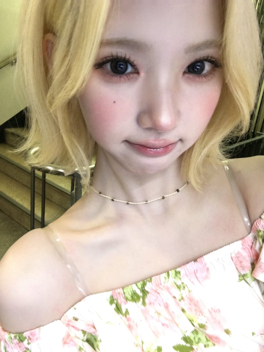 Byeo_ri2's tweet photo. 260703 위버스 포스트 #지우 

뮤뱅이 조아~🌷 https://t.co/jxIxsxVFPM