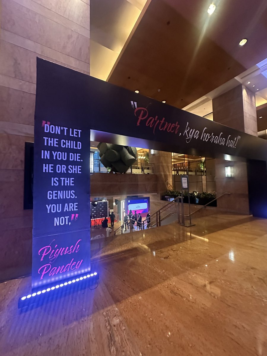 fromsaumya's tweet photo. It was a delight to walk into the #BrandWorldSummit @ETBrandEquity  and see Mr.Pandey right there, welcoming us with the smile. A good long day of conversations around what’s shaping the brand growth journeys in 2026 &amp; beyond.
#PiyushPandey #IndianAdvertising #BrandMarketing https://t.co/15BuxoD364