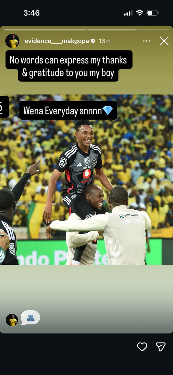 Mo_D1d's tweet photo. Makgopa loves Rele too much https://t.co/NAUO7BxweD