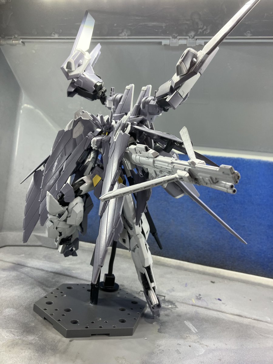 yorakulckn's tweet photo. 海賊風追加装備 完成しました！

見かけの割に可動域があるし装備もデカいからインパクトのあるポージングが出来るかもしれない https://t.co/1LTv6ehdIQ