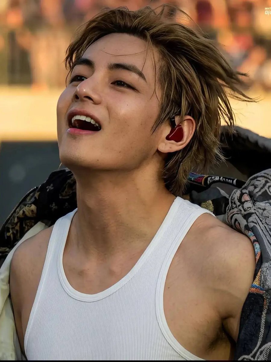 BTS_TAEGB's tweet photo. Calm. Class. Taehyung....🔥 https://t.co/LVgwCDw26g