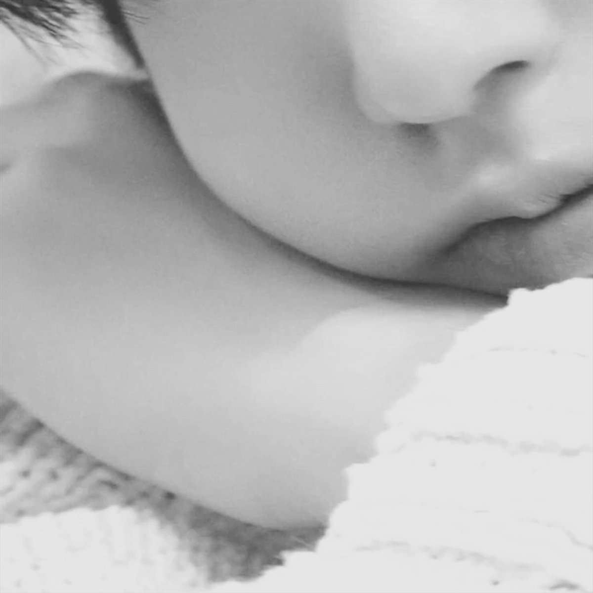 cwtqngl's tweet photo. ── ⠀ ⠀ ⠀“ 𝐋𝗂𝗄𝖾 𝖠 𝖥𝖺𝗅𝗅𝖾𝗇 𝖠𝗇𝗀𝖾𝗅 ”

⠀ ⠀ ⠀𝖽𝗎𝗅𝗓𝗎𝗋𝖺 𝗉𝗎𝗋𝖺，𝖺𝗆𝗈𝗋𝗂𝗈
⠀ ⠀ ⠀𝖽𝖾 𝗉𝖺𝗋，𝖿𝗂𝖾𝗅 𝖼𝗋𝖾𝗒𝖾𝗇𝗍𝖾 
⠀ ⠀ ⠀𝖽𝖾𝗅 𝖺𝗆𝗈𝗋 𝖺 𝗉𝗋𝗂𝗆𝖾𝗋𝖺
⠀ ⠀ ⠀𝗏𝗂𝗌𝗍𝖺 ─ 𝗉𝗎𝗉𝗉𝗒 𝓮𝔂𝓮𝓼．

⠀ ⠀    ︶︶֪︶  ꒰ ♡ ꒱  ︶֪︶︶ https://t.co/tTeX6TqbNN