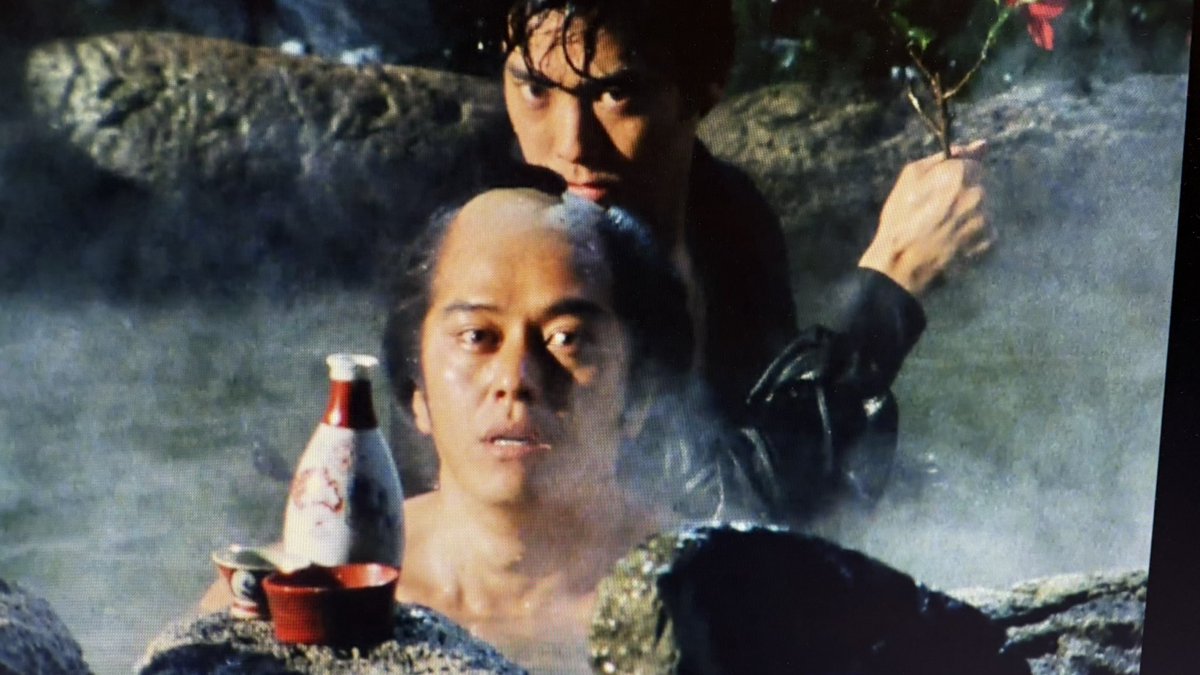 andytimmo's tweet photo. @hiroyoshimura 令和の無責任男
吉村洋文
自分達の為なら難癖つけて強引に通そうとする
ヤ○ザ以上
万博EVバスの責任維新の政党交付金で補填してくれ
削減するなら比例だけでなく小選挙区もやれ💢 https://t.co/pdc1serHct