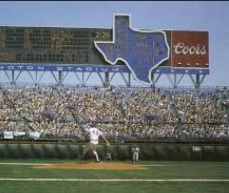 DaviBluegrass's tweet photo. @Super70sSports Arlington stadium. Charlie Hough vs Steve Carlton on the mound. A wonderful night in the cheap seats. Didn't need a roof or air conditioning. https://t.co/9KaerkwlwI