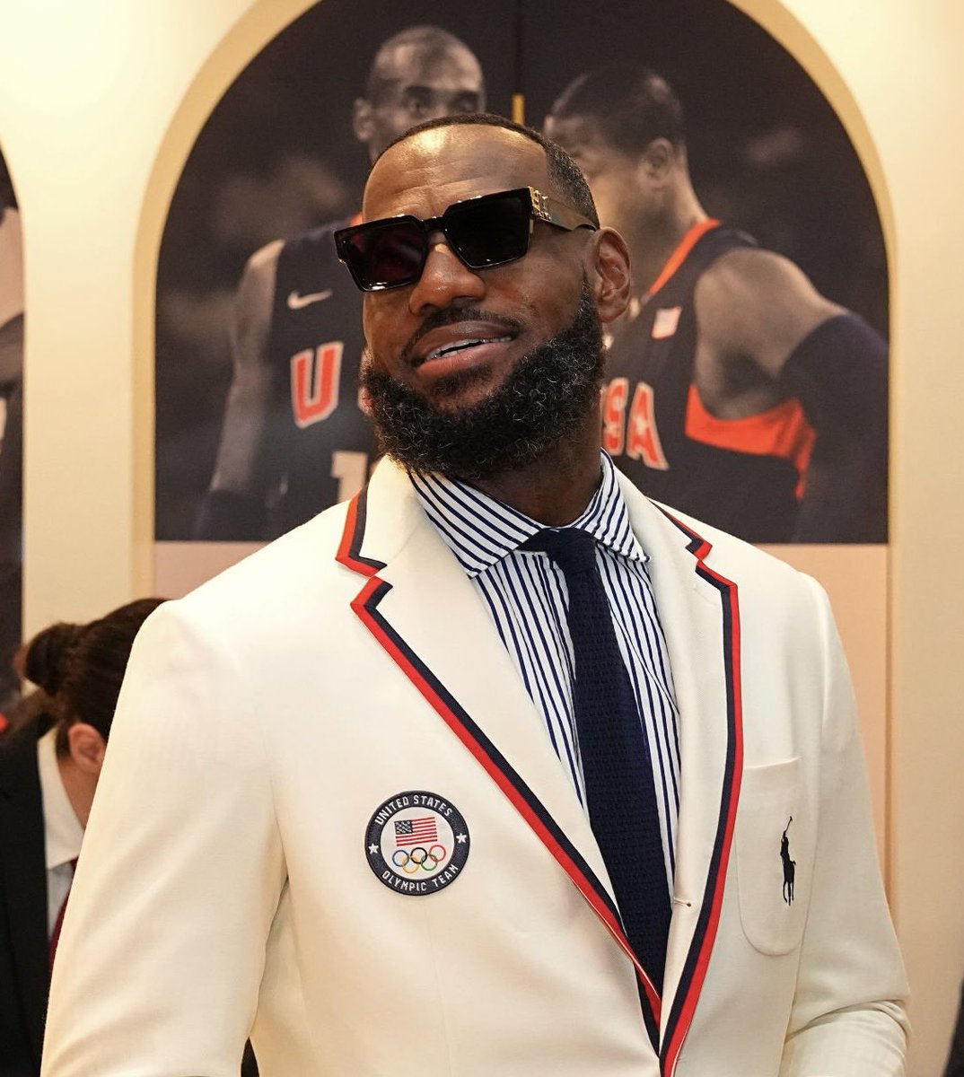 Fullcourtpass's tweet photo. LeBron James and Rich Paul will take the “next steps” in conversations with teams in the coming days, per @ShamsCharania https://t.co/S0WDlMv7O2