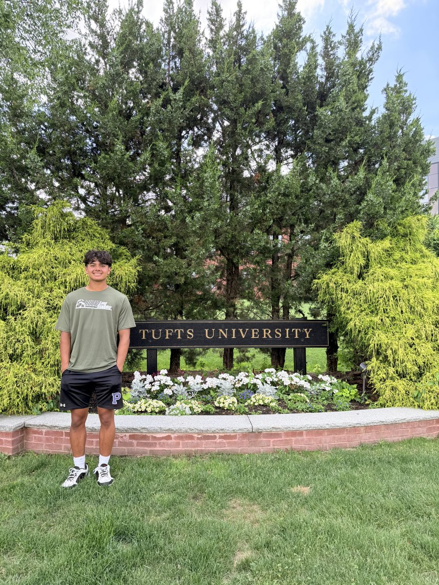 g_morrell4's tweet photo. Great opportunity competing at the NE Elite Football Showcase last week at Tufts! Thank you to all the coaches for the instruction and competition.

Finished with the fastest agility drill time in my LB Showcase and got 1 sack, 2 pass knock downs, 1 tackle for a loss in game play. Excited to keep developing and competing 🚀🏈

@Elite_FBClinics @CoachRocket73 @coachDjackson1 @PennFBrecruit @USDFootball @Crim_Recruiting @HoyasFBRecruit @BigRed_Football @ButlerUFootball @FootballBentley @FoxholeRecruit @HCrossFB @ThePuntFactory @CruzARubio @TheChrisRubio