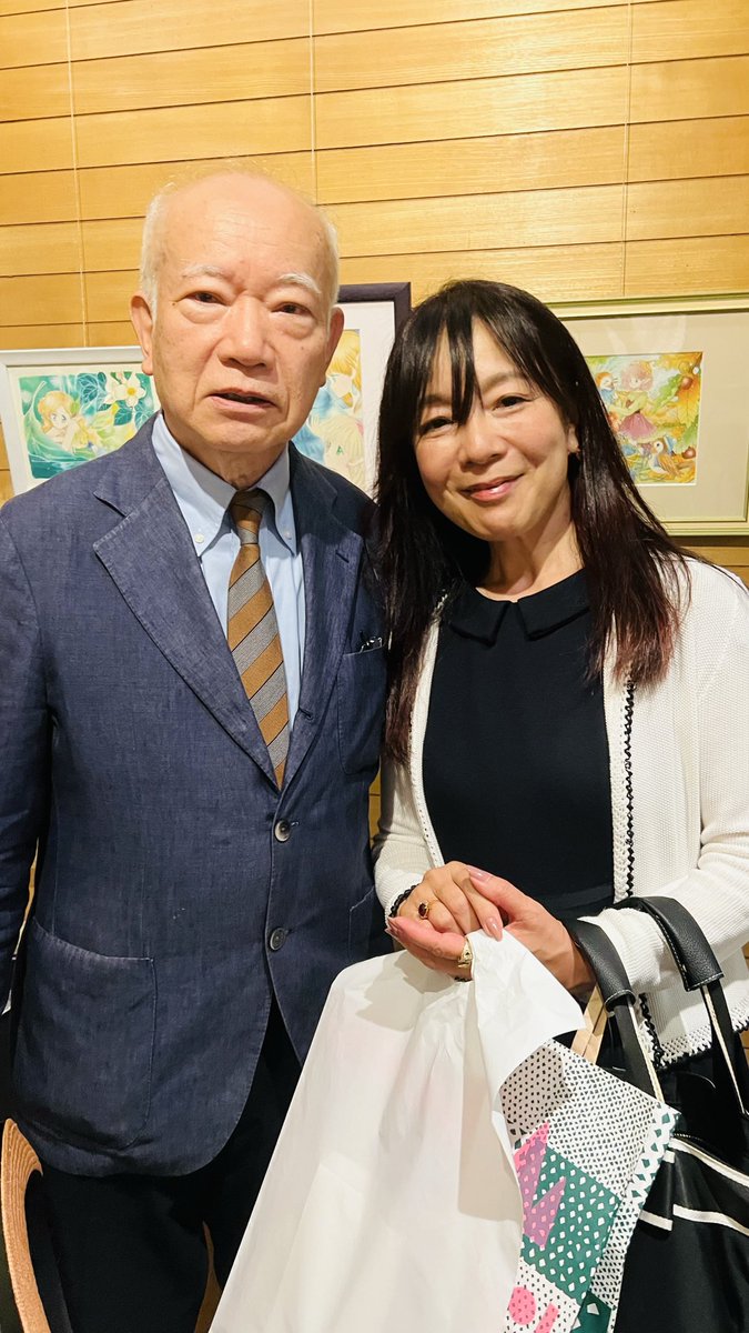 marinchild's tweet photo. 弥生美術館で明日から開催の「MyBirthday展」の関係者内覧会に参加してきました✨
歴代の表紙など、あの頃が蘇る展示がいろいろ✨

エミール・シェラザート先生、マドモアゼル愛先生、鏡リュウジ先生と、たくさん会話できて嬉しい🩷
ステラ先生ありがとう！

7/4〜9/27
弥生美術館にて
#マイバースデイ https://t.co/uhEtGCBt84