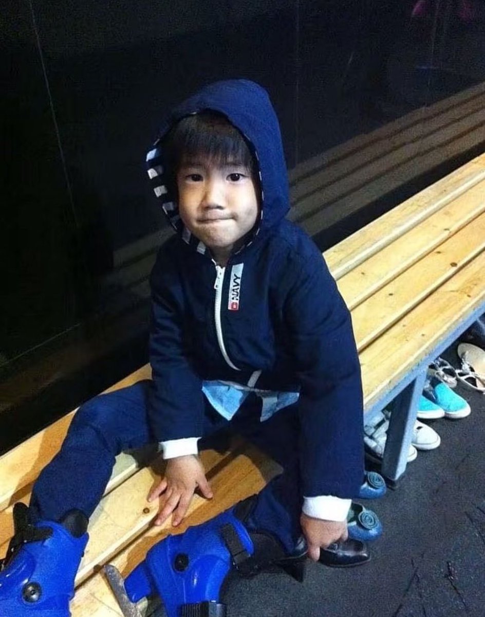 P_jnwg's tweet photo. เอ็นดูพฤติกรรมเด้กเร้ก ยังจิ๋วมากจริงๆ ชอบทำเเก้มป่องๆพองๆ ตั้งแต่เด็กเลยหนิ น่ารักมากกใจป้าา ไม่ให้โตหรอกนะ 🥺🥺🥺 https://t.co/4HQWbWClzS
