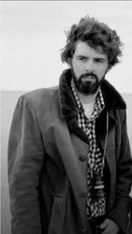 DeanLewis2099's tweet photo. This might be crazy but hear me out;

Jake Lloyd stars in a George Lucas biopic.

Perfect full circle moment.

It's like poetry. It rhymes. https://t.co/4e87MzmWPN
