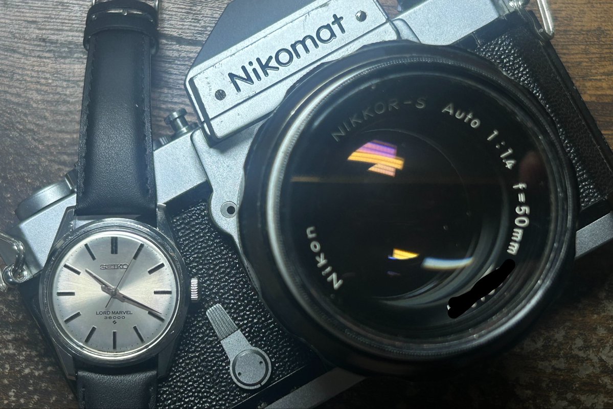 hasmiyar's tweet photo. 発売年が両方1967年のペア

Seiko Lord Marvel 36000
×
Nikon Nikomat FTN https://t.co/wCAOCdV8Ip