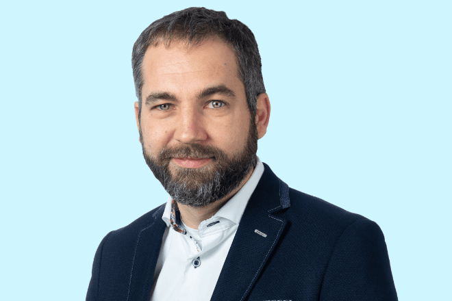 Zorgvisie's tweet photo. Emergis ziet personeelstekorten oplopen door beleid opleidingsplaatsen GZ-psychologen https://t.co/OQlgHQgQNf https://t.co/1KliTT7iE3