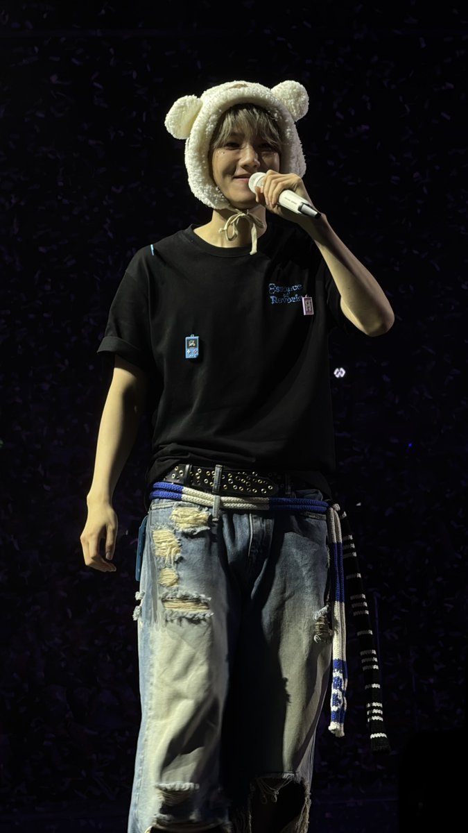 beary_baek's tweet photo. @oohnaem #EXhOrizonInManila - Day 2 https://t.co/60aBgXXtlO