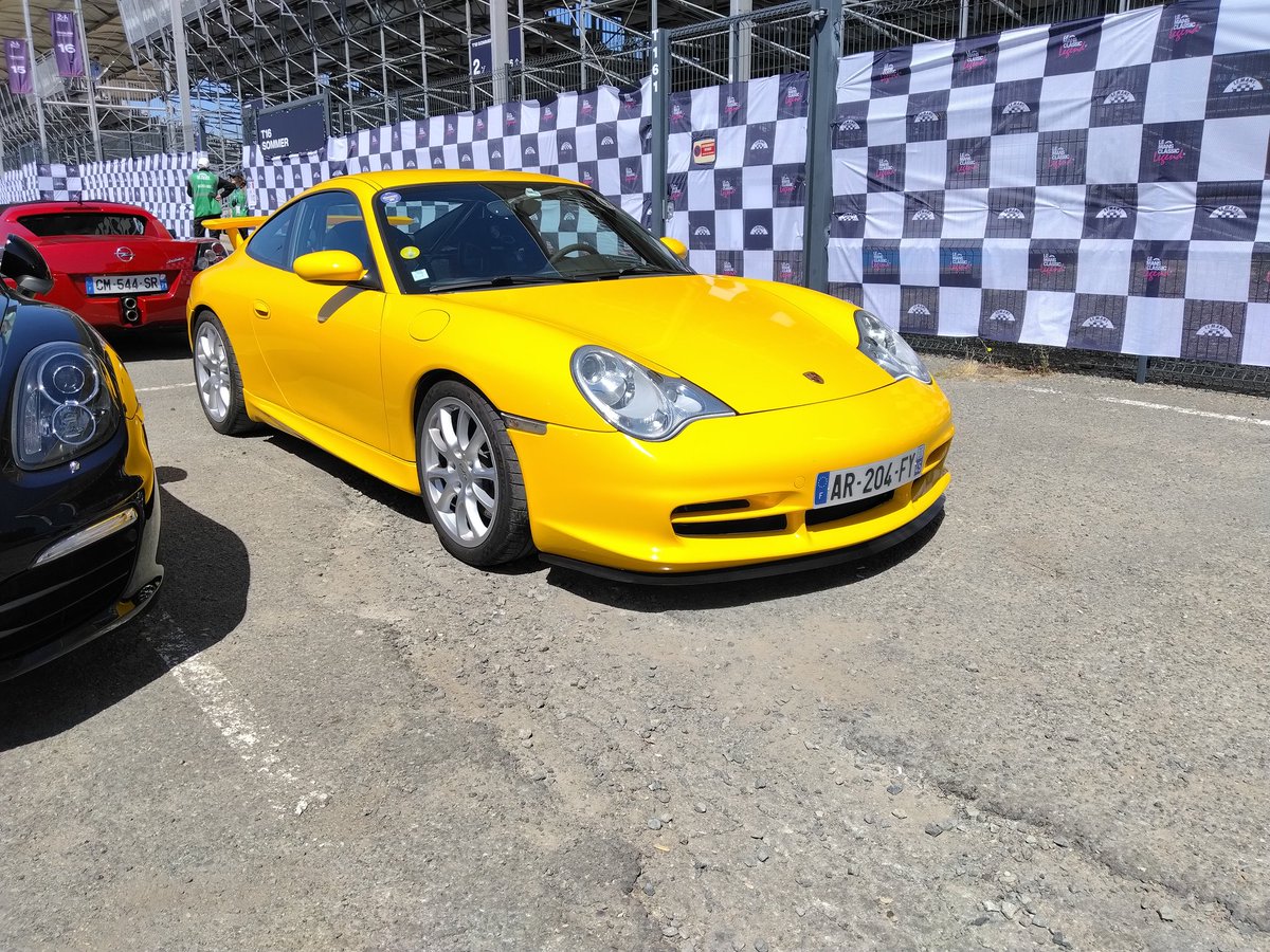 RGcars85's tweet photo. #Porsche 996 GT3 🇩🇪 
La plus belle ? https://t.co/fqIyxJeXUk