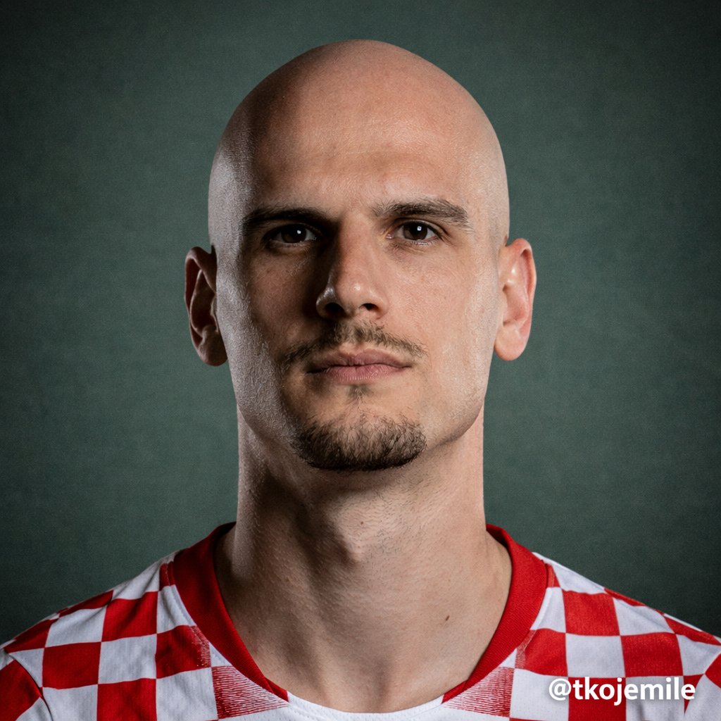 tkojemile's tweet photo. Matanovic on next game 🤣#matanovic #croatia    #worldcup #offside #var https://t.co/yKBdoFymcr