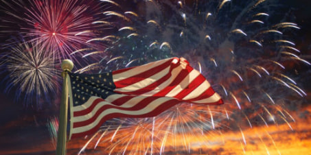 Smith8917ut's tweet photo. Here's to freedom, family, friends, and a sky full of fireworks. Happy 4th of July! https://t.co/Lxlb6rwmJ6
