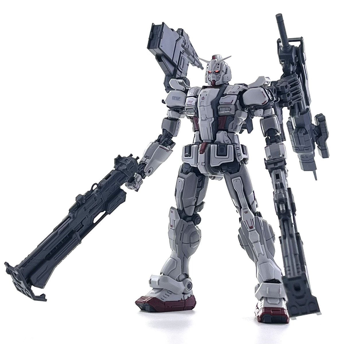 WaTaSiDa315's tweet photo. 正義の怒りをぶつけろガンダム https://t.co/DYyfEFWRH8