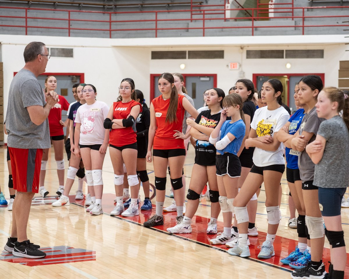 New Mexico Volleyball tweet media