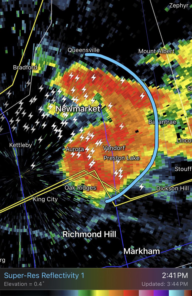 JoshONWx's tweet photo. Seeing a lot of significant straight-line wind damage here in Newmarket.

Radar showed a fairly well-defined bowing segment associated with the storm as it tracked across the area #onwx #onstorm https://t.co/tMb1A6JEEA