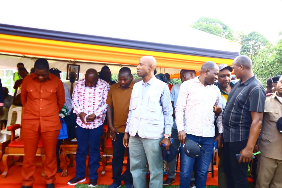 OpiyoWandayi's tweet photo. Launched rural electrification projects in Chepoptaa village, 
Sigowet Ward, Sigowet-Soin Constituency, Kericho County with @KenyaPower. #PoweringTheNewKenya https://t.co/DnvffF6v6n