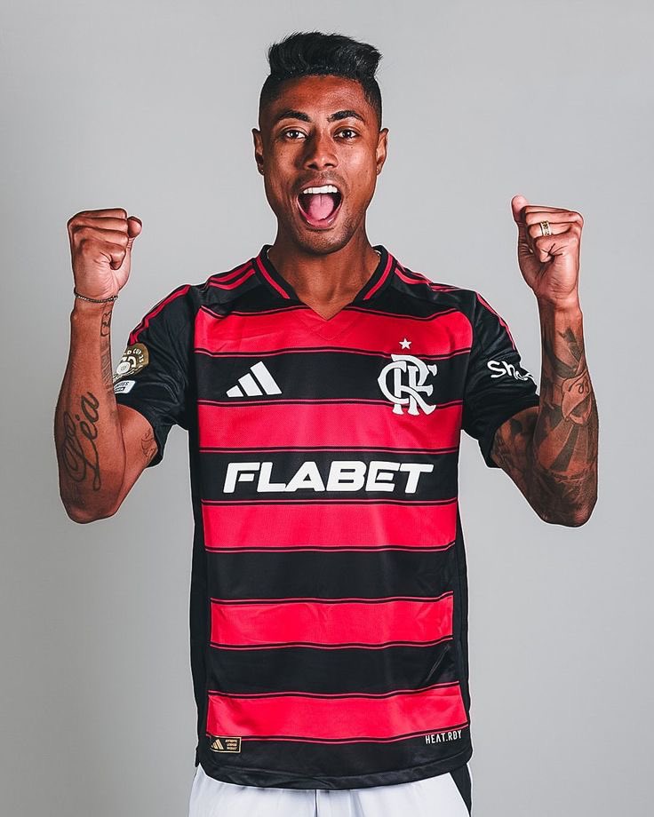 FutbolTotalAR's tweet photo. OTRA VEZ EN 2 MINUTOS FLAMENGO LO DIO VUELTA. BRUNO HERNIQUE HIZO EL SEGUNDO PARA EL MENGÃO https://t.co/L8r1XLHQNW