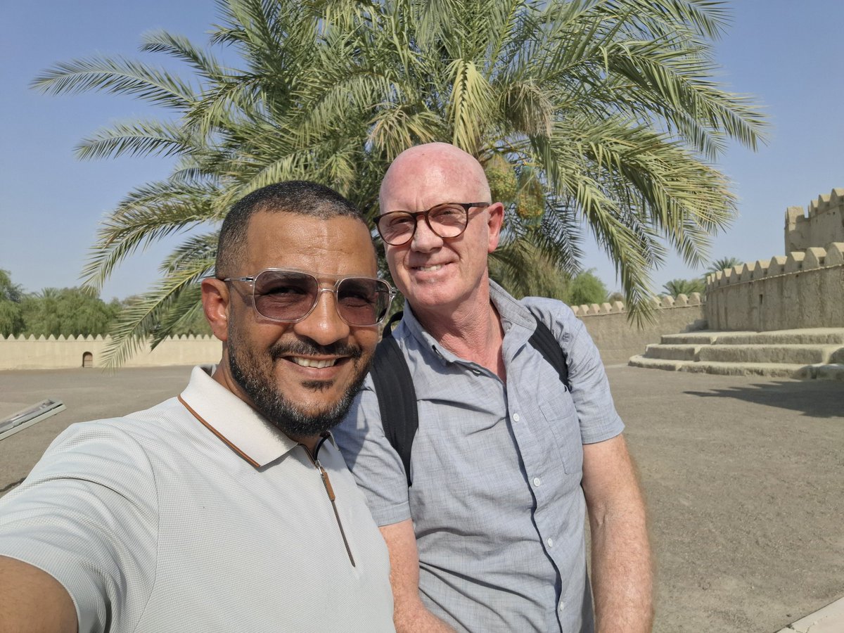 AAo18366's tweet photo. We had a wonderful time working, culminating in a successful harvest season and the first raisin production in the UAE. https://t.co/X0beJufU9T