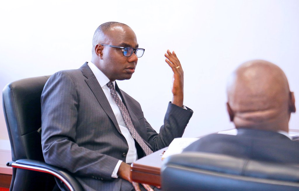 PPDAUganda's tweet photo. 𝐏𝐔𝐁𝐋𝐈𝐂 𝐏𝐑𝐎𝐂𝐔𝐑𝐄𝐌𝐄𝐍𝐓 𝐈𝐒 𝐂𝐄𝐍𝐓𝐑𝐀𝐋 𝐈𝐍 𝐔𝐆𝐀𝐍𝐃𝐀'𝐒 𝐓𝐄𝐍𝐅𝐎𝐋𝐃 𝐆𝐑𝐎𝐖𝐓𝐇 𝐀𝐆𝐄𝐍𝐃𝐀:

Today, the Minister Finance, Planning & Economic Development @henrymusasizi1 , received a briefing from the PPDA Board led by the PPDA Chairperson CPA Julius K. Ishungisa and Executive Director Canon Benson Turamye on the Authority’s mandate and the contribution of public procurement to Uganda’s economic transformation.

During the meeting, the Minister underscored the need for all Government entities to embrace the Electronic Government Procurement (e-GP) system, emphasizing that efficient, transparent and accountable public procurement is critical to achieving Uganda’s Tenfold Growth Strategy and the vision of a $500 billion economy by 2040.

He also called for the expedited implementation of procurement reforms to streamline procurement processes, curb corruption and eliminate leakages.

The PPDA delegation highlighted the Authority’s ongoing efforts to strengthen public procurement through standard setting, compliance monitoring, capacity building and policy advisory. They noted that approximately 65% of Uganda’s national budget is spent through public procurement, making it a key driver of socio-economic development.

Canon Benson Turamye also highlighted key reforms undertaken by PPDA, including:
• The introduction of a standardized unit cost framework for road projects.
• Digital monitoring of 1,296 projects worth UGX 1.2 trillion through the Contracts Monitoring System (CMS).
• Guideline 1 of 2026 which the Authority issued on 24th June 2026, on Procurement of aggregated requirements where Entities are required to use the National Framework agreements to place call off orders for the Procurement requirements. 
• Reservation Guideline 11 to increase participation of Youth, Women and Persons with Disabilities in Government procurement.
• The rollout of e-GP to over 100 additional Government entities during FY 2026/27.
#RegulatingForResults