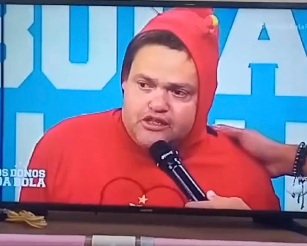 chapolin_maraca's tweet photo. #FutebolNaBand tô ligado na band vendo o mengão https://t.co/cvekZvwcnt