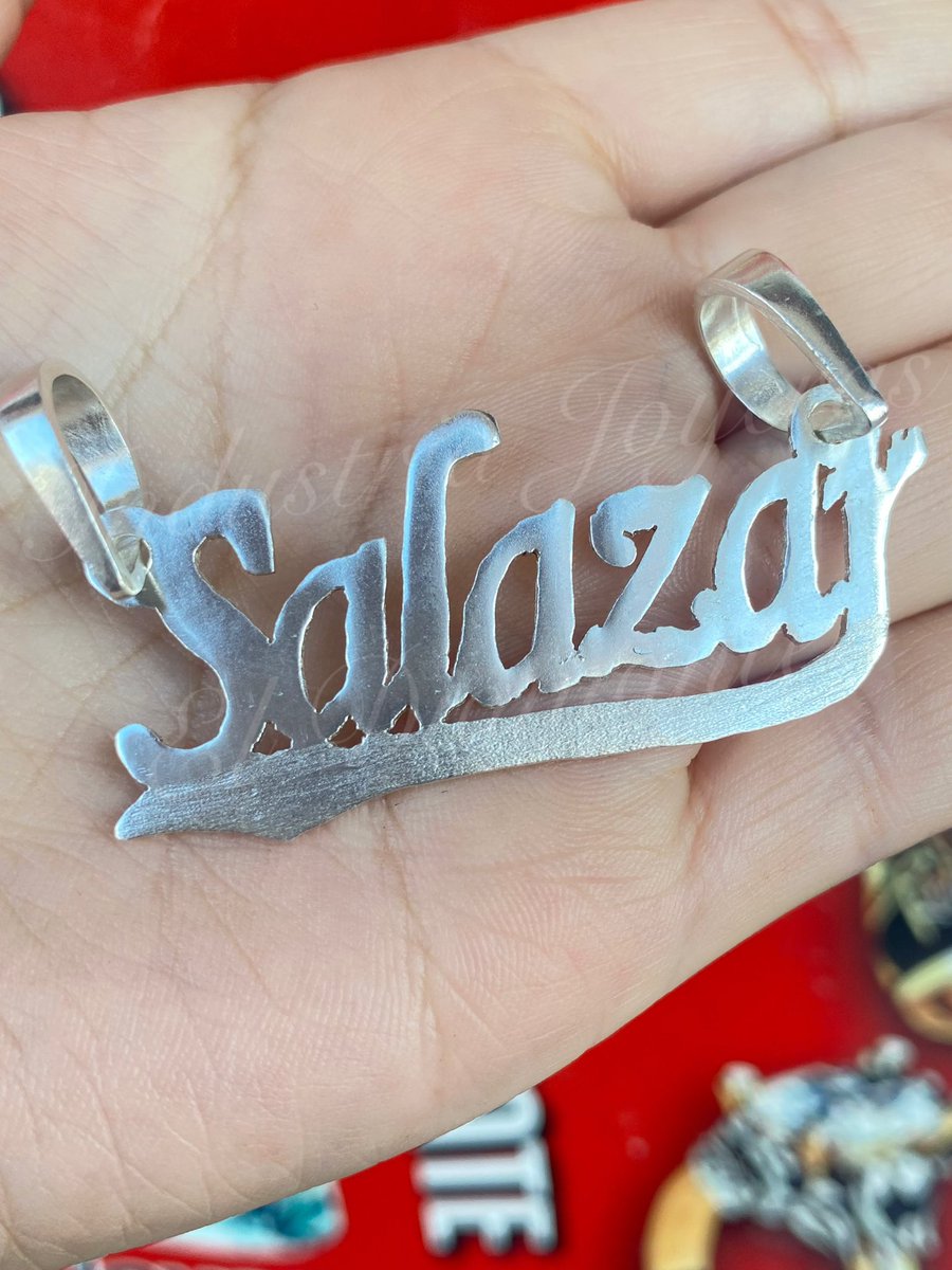 neryzepeda's tweet photo. *INDUSTRIAS JOYERAS EL DIAMANTE*
#PARATI #FABRICACIONES #DIJES #NOMBRES #APELLIDOS #DISEÑOS #EXCLUSIVOS #PERSONALIZADOS 💎💞
Productos de Calidad en Oro Blanco/Amarillo/Negro/Rojo/Verde/Rose y en Plata. #Garantizados 💯
Envíos #Gratis en toda #Guatemala y #EstadosUnidos https://t.co/4610GRGPvT