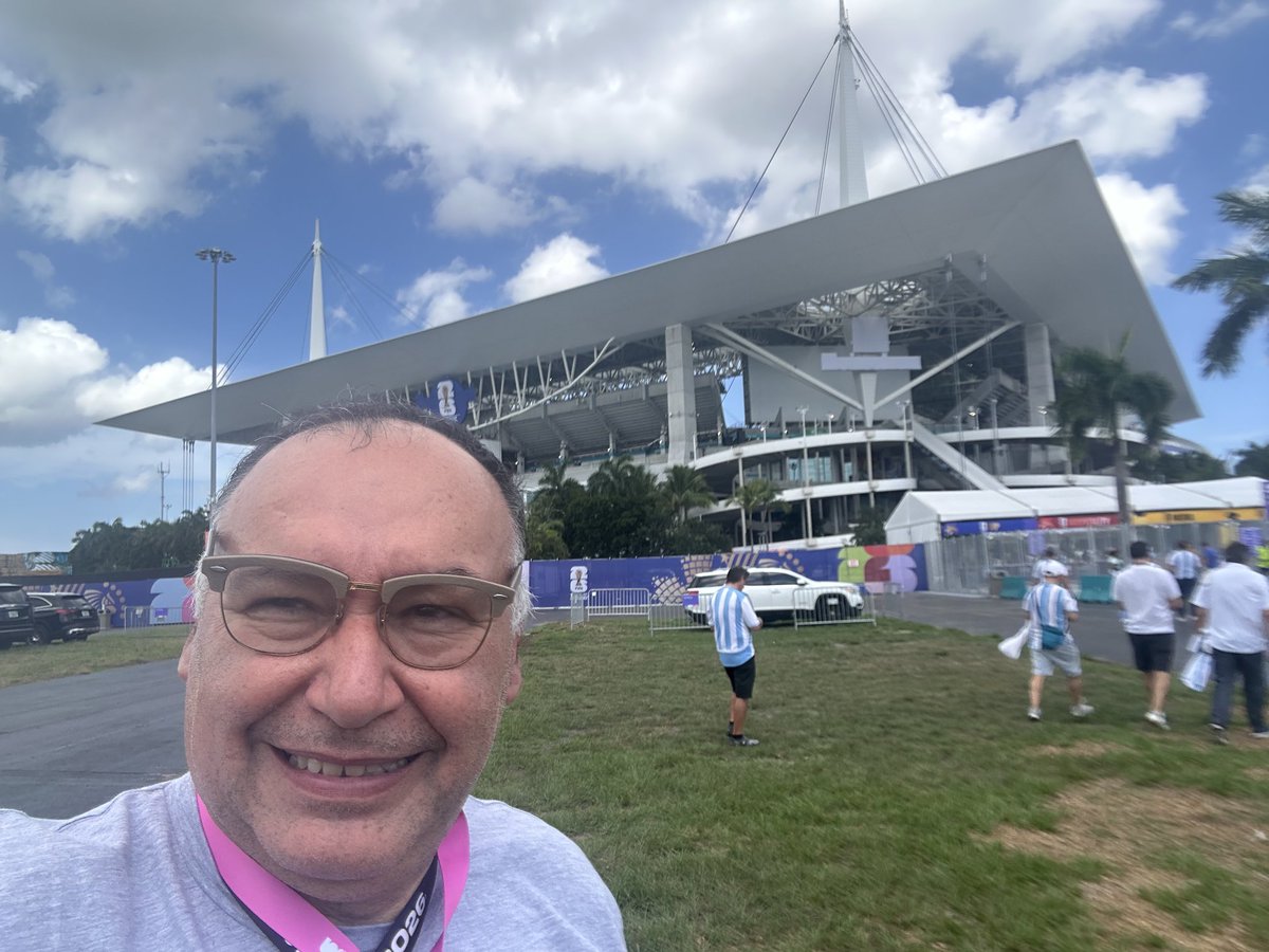 DANITELEFLASH5's tweet photo. Esperando el partido de Argentina, en el Hard Rock Stadium! https://t.co/xr6eoe8wEc